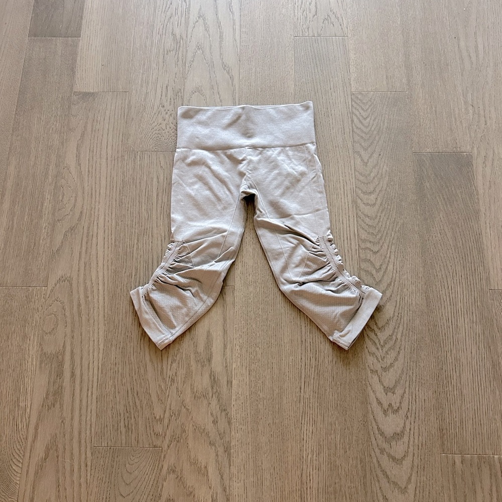Lululemon pants